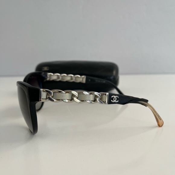 Auth CHANEL SUNGLASSES 5215 - Picture 3 of 11